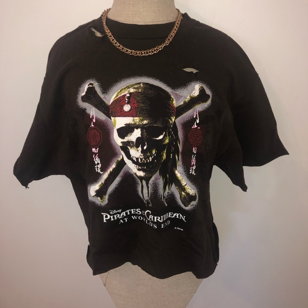 Pirates of the Caribbean Disney land T-shirt